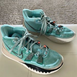 Kyrie Irving 7 Copa shoes. Worn but in great condition